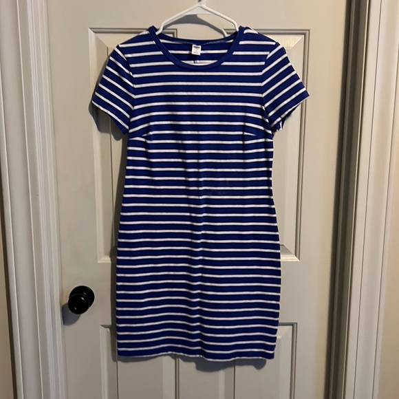 Dress - Picture 1 of 1